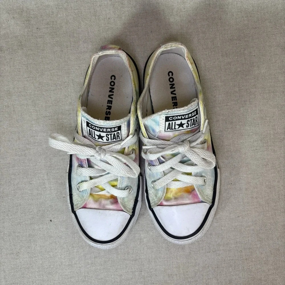 Converse Chuck Taylor All Star Tie Dye Low‎ Youth's Sneakers Size 13 Multicolor